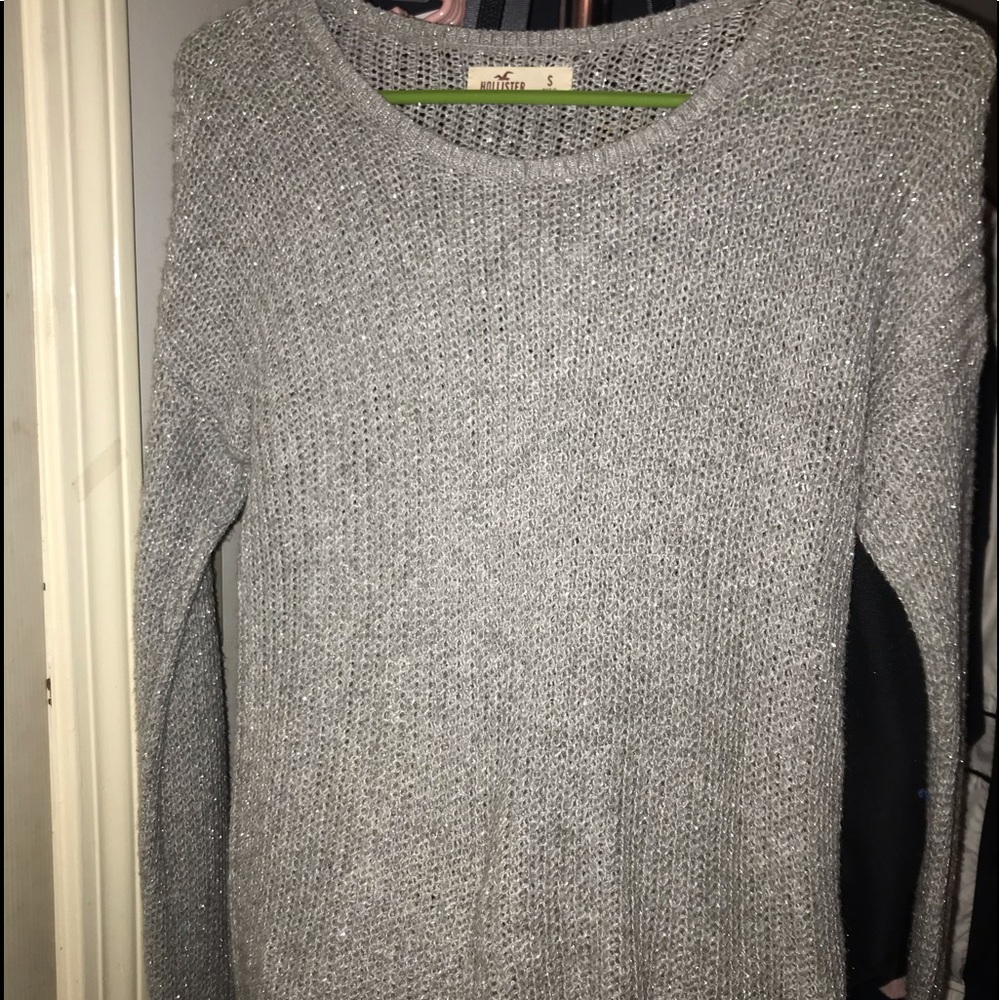 Long sleeve hollister silver shirt